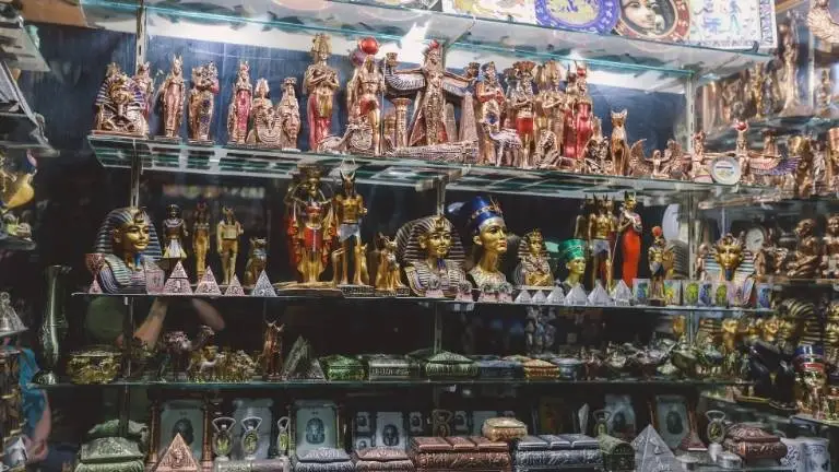 Best souvenirs to get from Egypt 2025 5 best egypt souvenirs